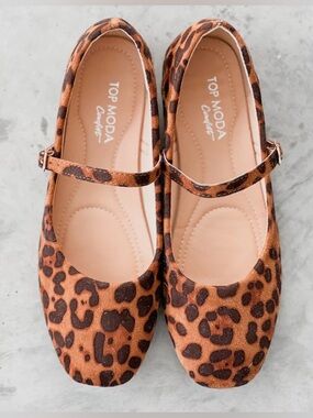 Top Moda Leopard Print Annette Ballet Flats Suede Mary Jane Size 5.5